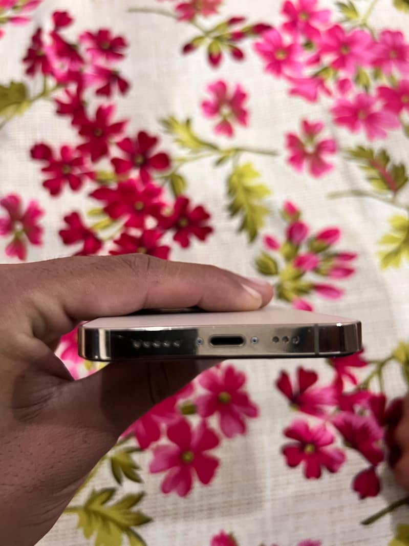 Apple iPhone 12 Pro 9