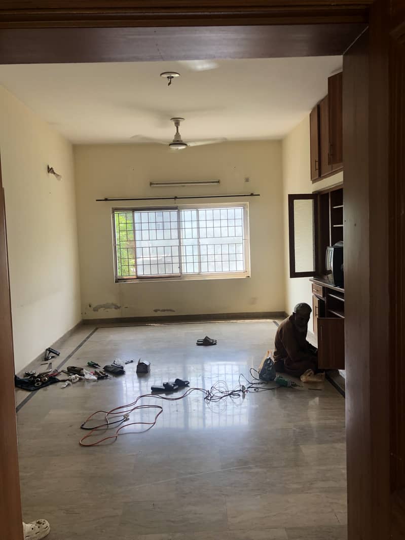 Upper Portion For Rent 7
