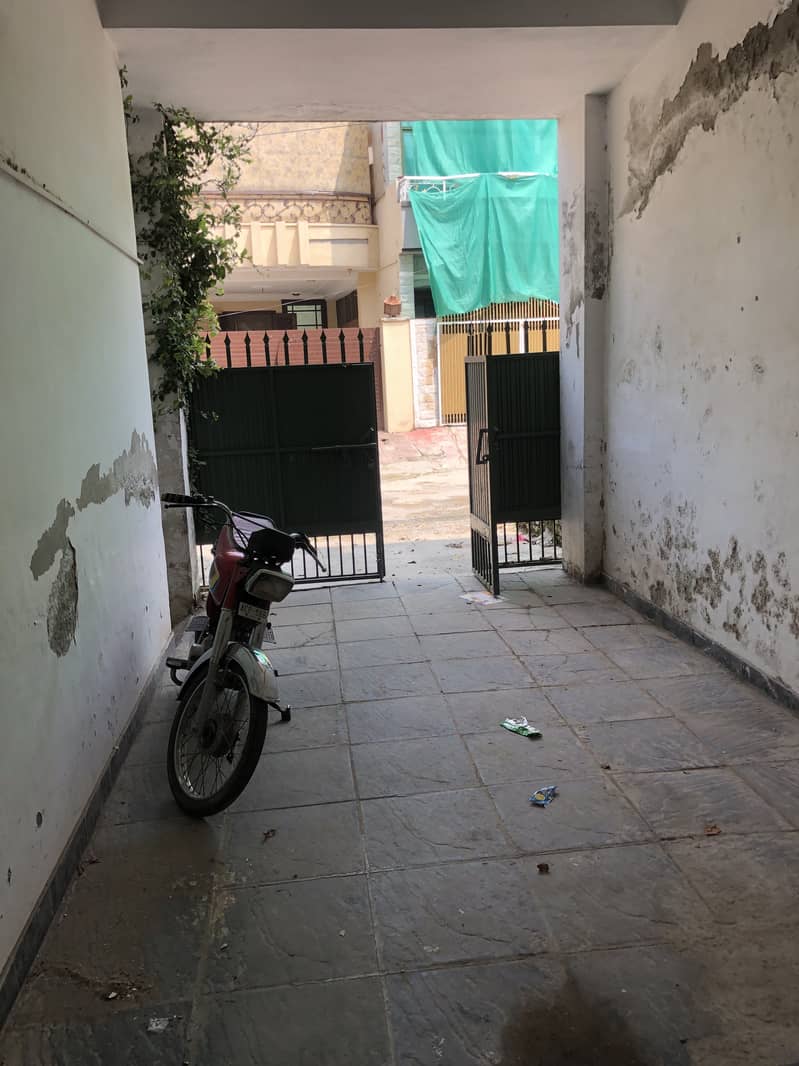 Upper Portion For Rent 13