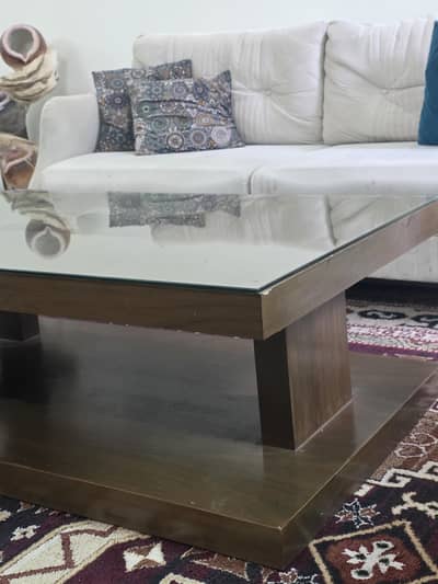 Stylish Center Table Available for Sale