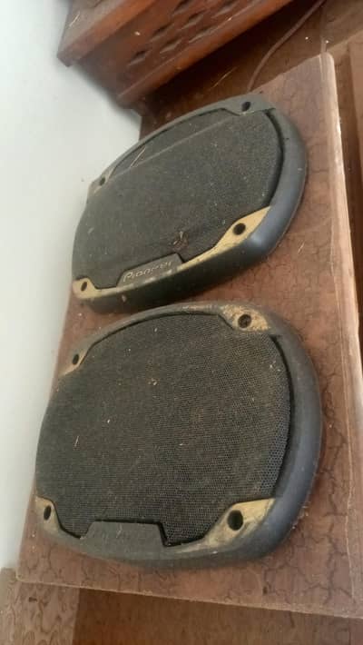 2 speaker and tape for sale