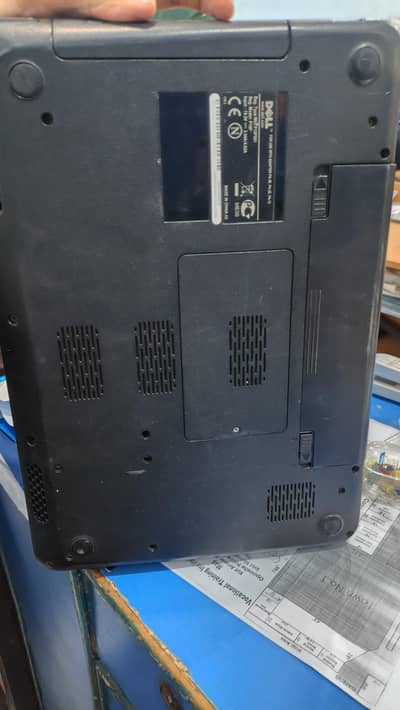 Dell Laptop N5010 4gb ,500gb