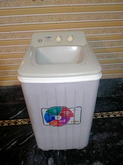 Title: Asia SA-272 Washing Machine – Used