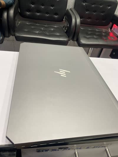 HP Zbook 17G5 | Core i7-8th gen | 16/512 ssd | 8 gb Nvidia graphics