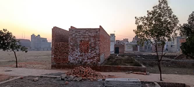 Prime Location 5 Marla Plot for Sale on Ferozepur Road in Lahore