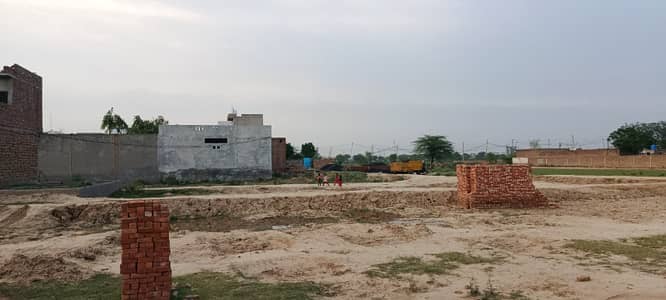 Prime Location 3 Marla Plot for Sale on Ferozepur Road in Lahore
