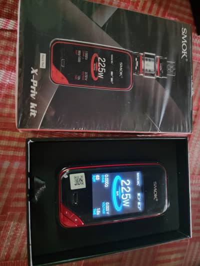 SMOKE X-PRIV KIT 225WATTS VAPE.   Strictly For Adults
