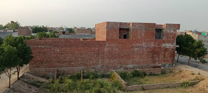 Prime Location 3 Marla Plot for Sale in Kahna, Lahore