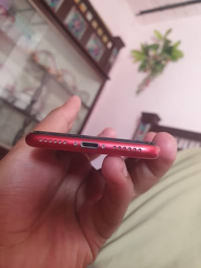 Apple iPhone SE