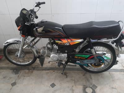 Good coundation motorcyle for sale in gujrat