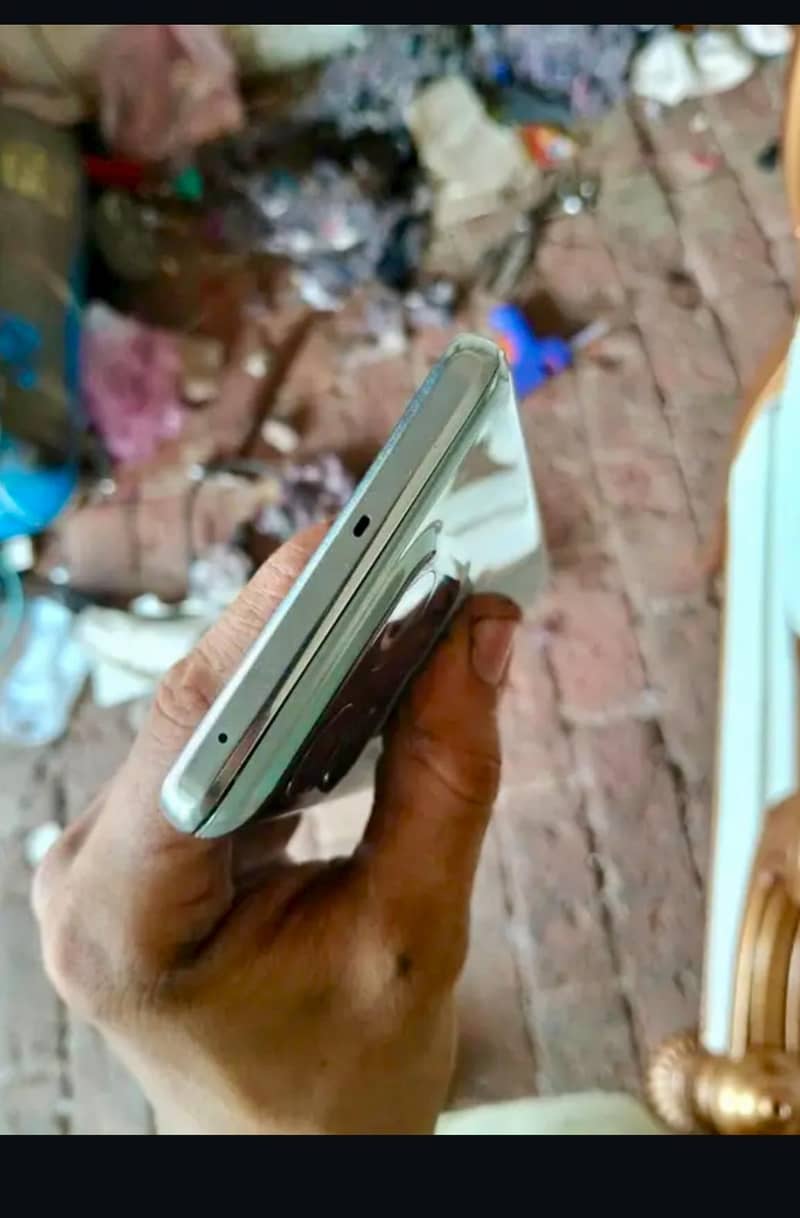 oneplus 10T 4