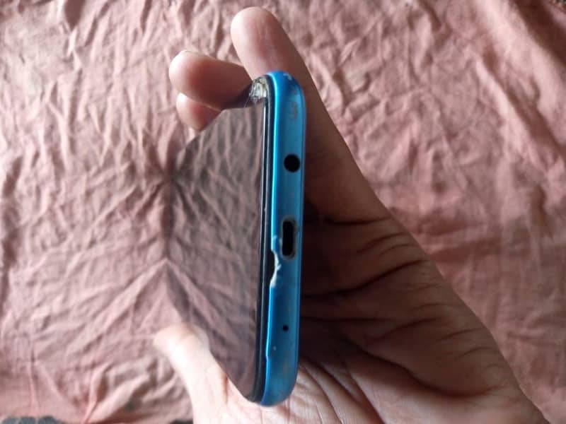 Tecno Spark 7 4