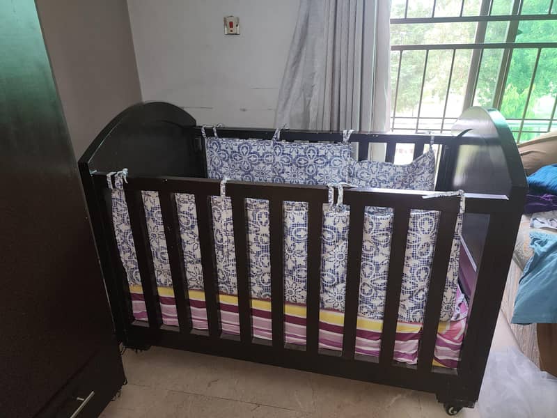 baby cot 0