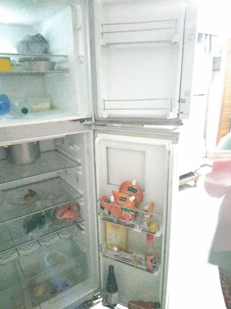 Dawlance refrigerator 6