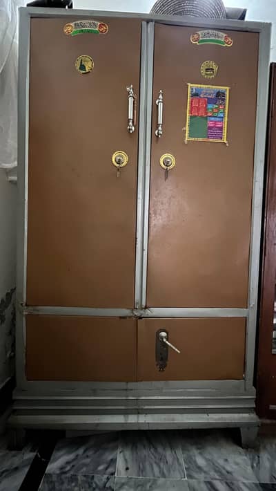 almari for sale