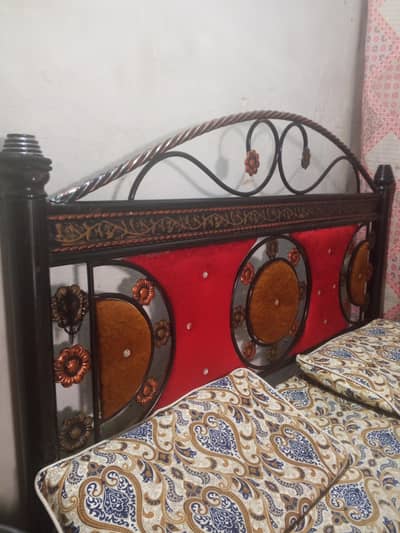 iron bed for sale fit condition