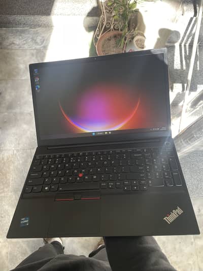 Thinkpad E15 i5 11th 16/512GB
