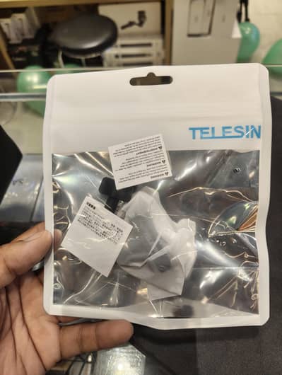 TELESIN Magnetic Quick-Release Adapter Mount