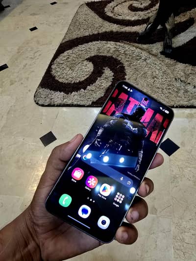 Samsung Mobile S24 fE