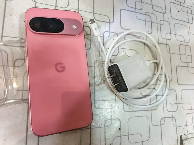 Google Pixel 9 5