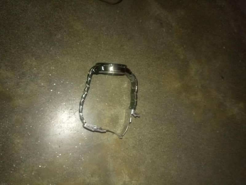 Watch 2