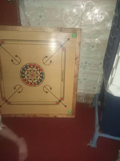 carrom board