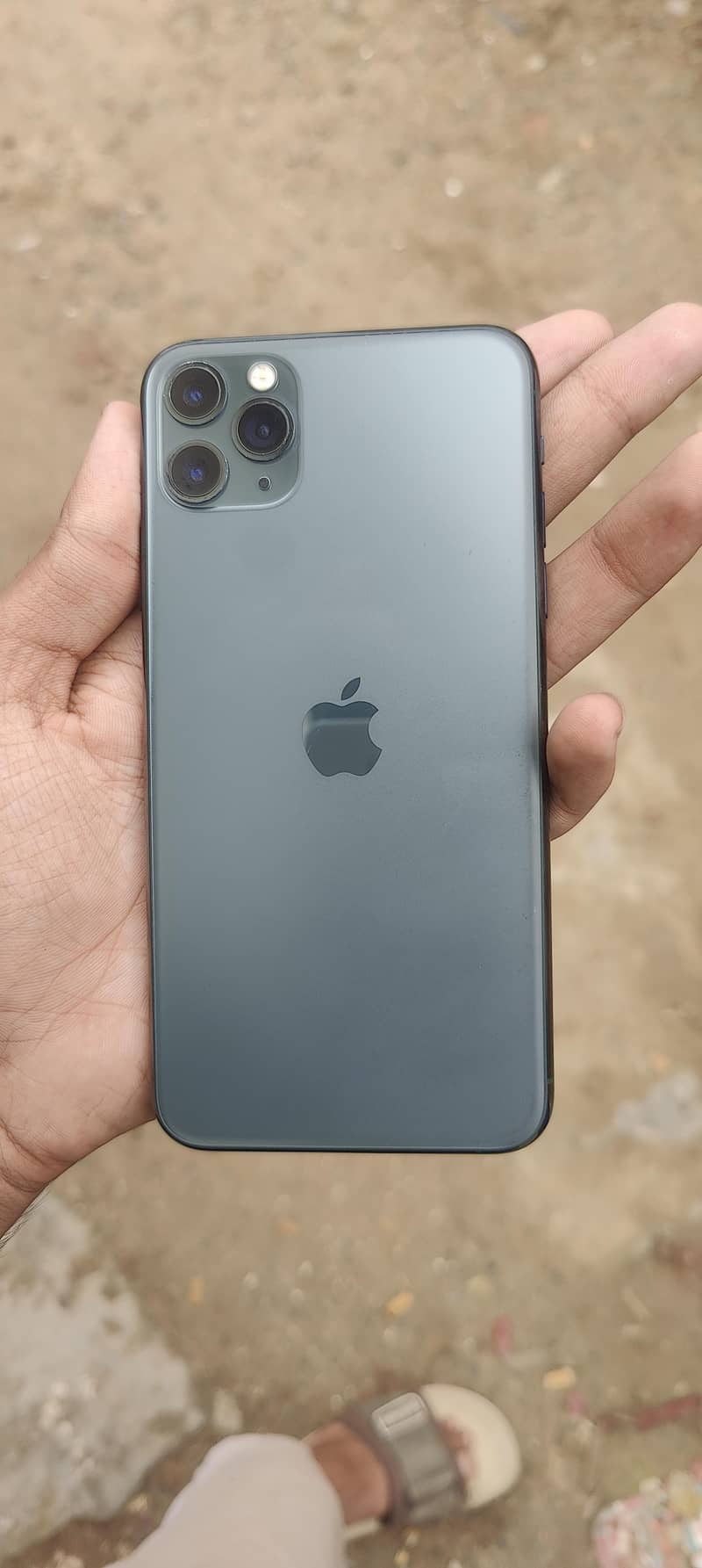 Apple iPhone 11 Pro Max 0