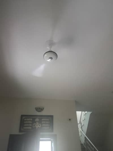 100 watt united fan for sale