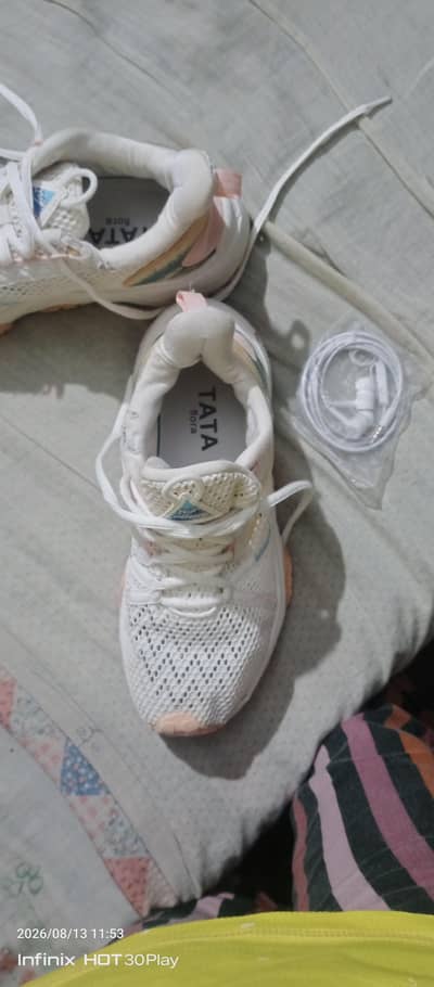 tata flora shoes
