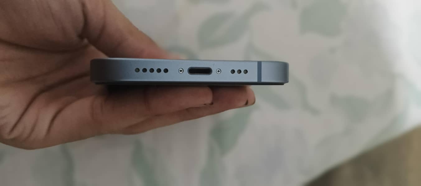 Apple iPhone 14 0