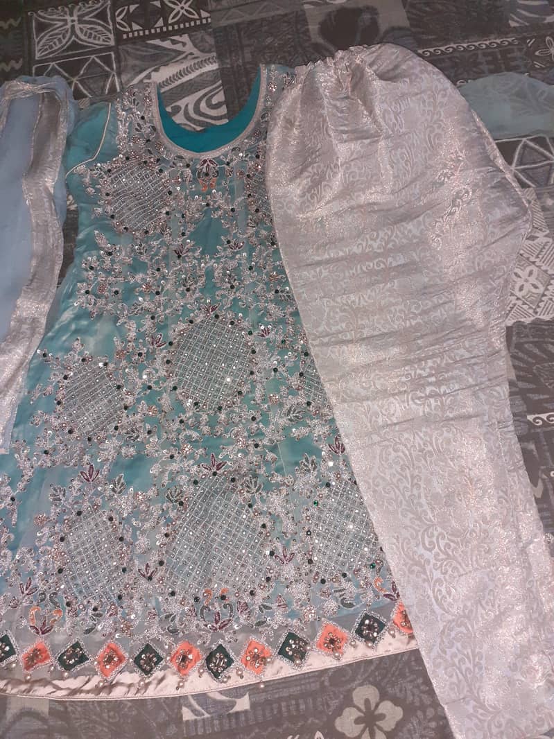 frock 1
