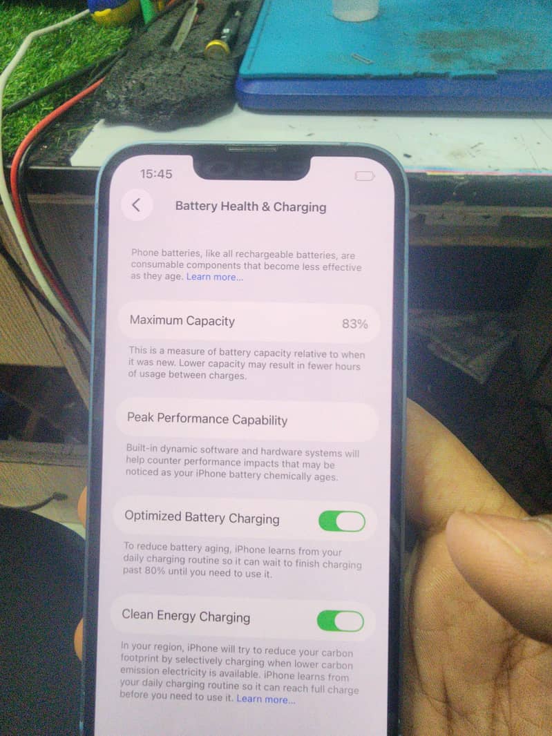 Apple iPhone 14 3