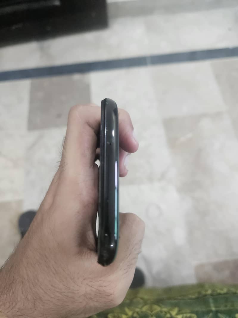 One Plus 6T 3