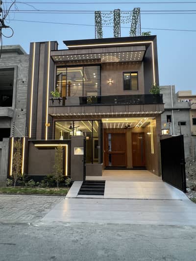 5 Marla Beautiful House For Sale In Central Park Housing Society Lahore