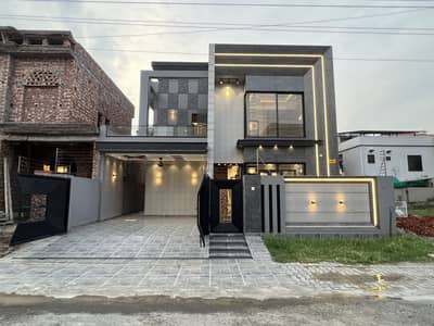 10 Marla Ultra Modern House For Sale In Central Park Housing Society Lahore