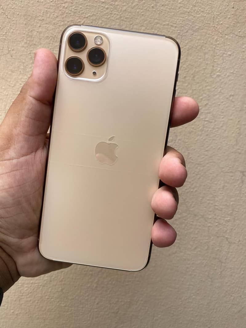 Apple iPhone 11 Pro Max 3