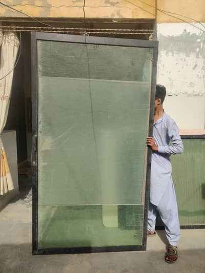 aluminum glass door