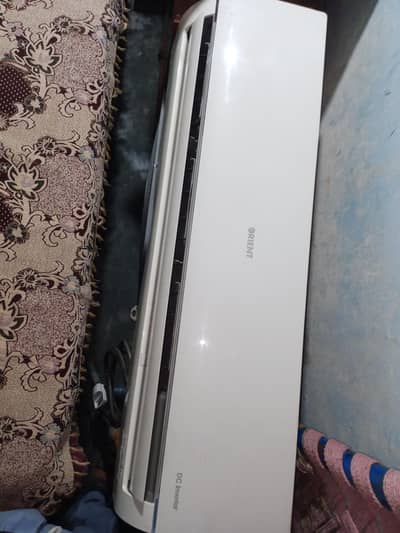 Orient 1.5 Ton DC Inverter AC Good Condition