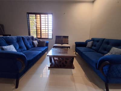 8 seater sofa set Available