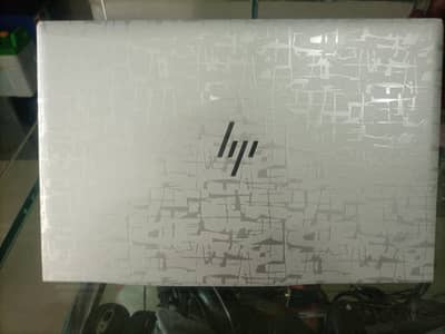 Hp New logo. . . . i5 10Generation