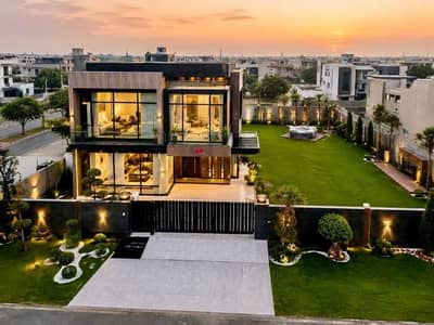 2-Kanal Premium Furnished Residence | 5 Master Bedrooms with 1-Kanal Landscaped Lawn
