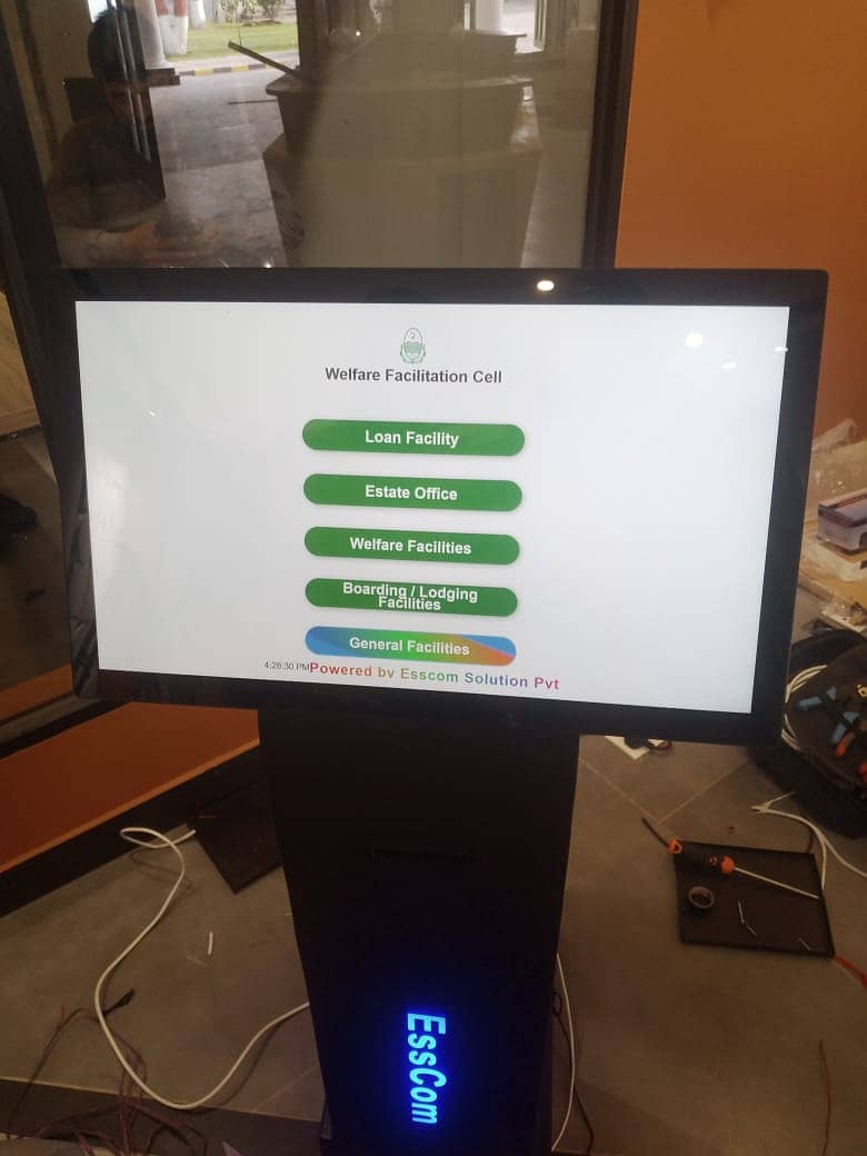 EssCom Queue Management Token System Qmatic 1