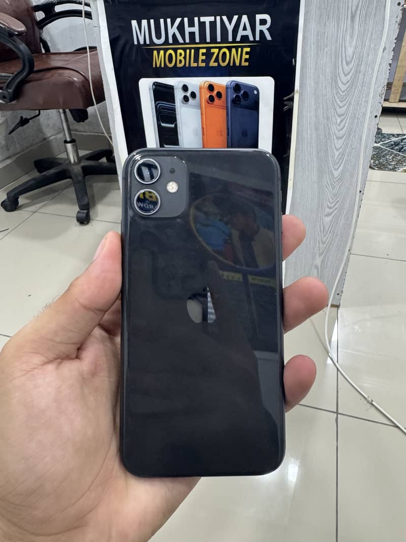 Apple iPhone 11 8