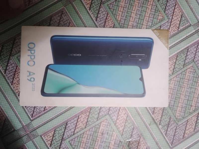OPPO A9 8