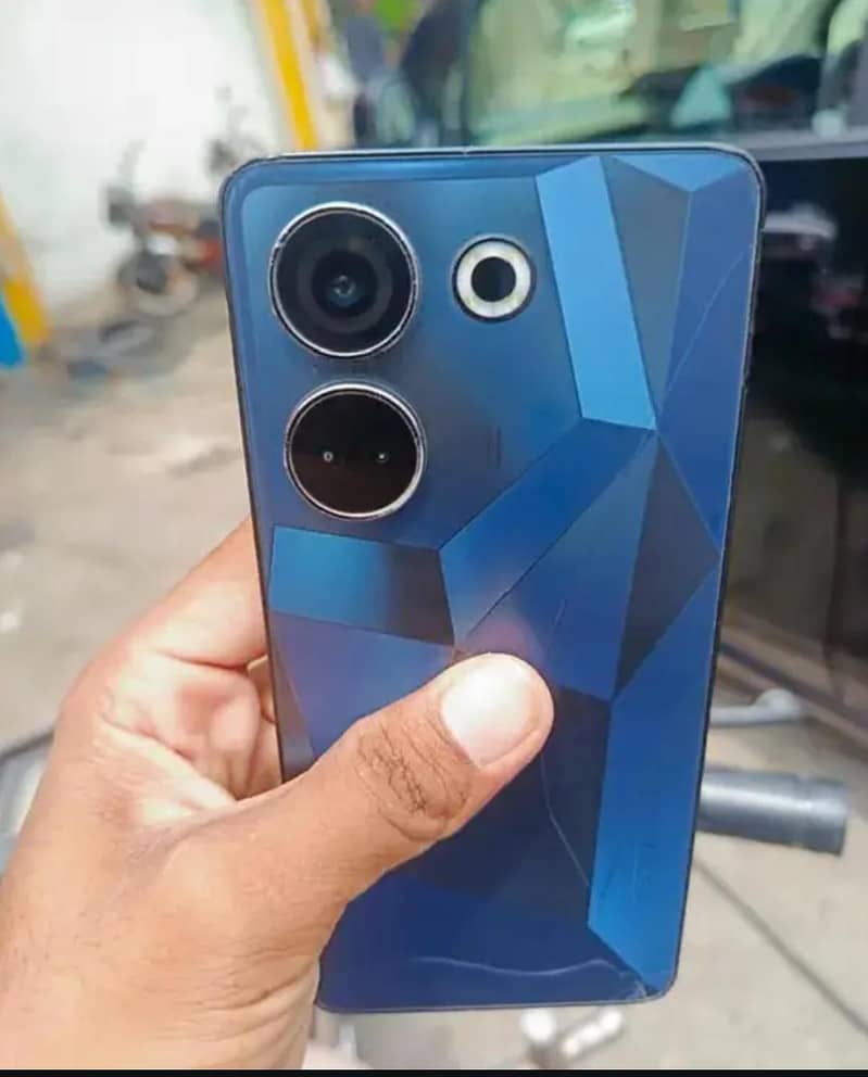 Tecno CAMON 20 1