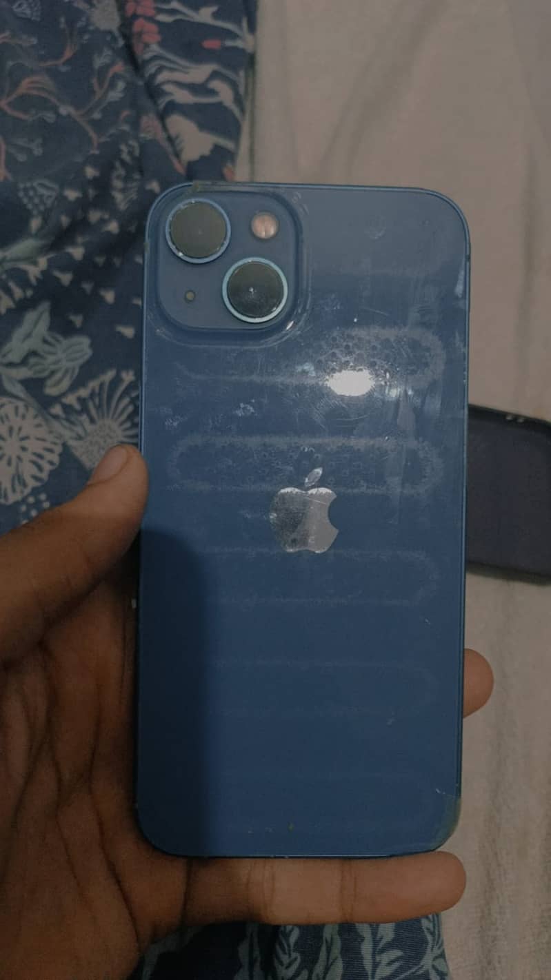 Apple iPhone 13 0