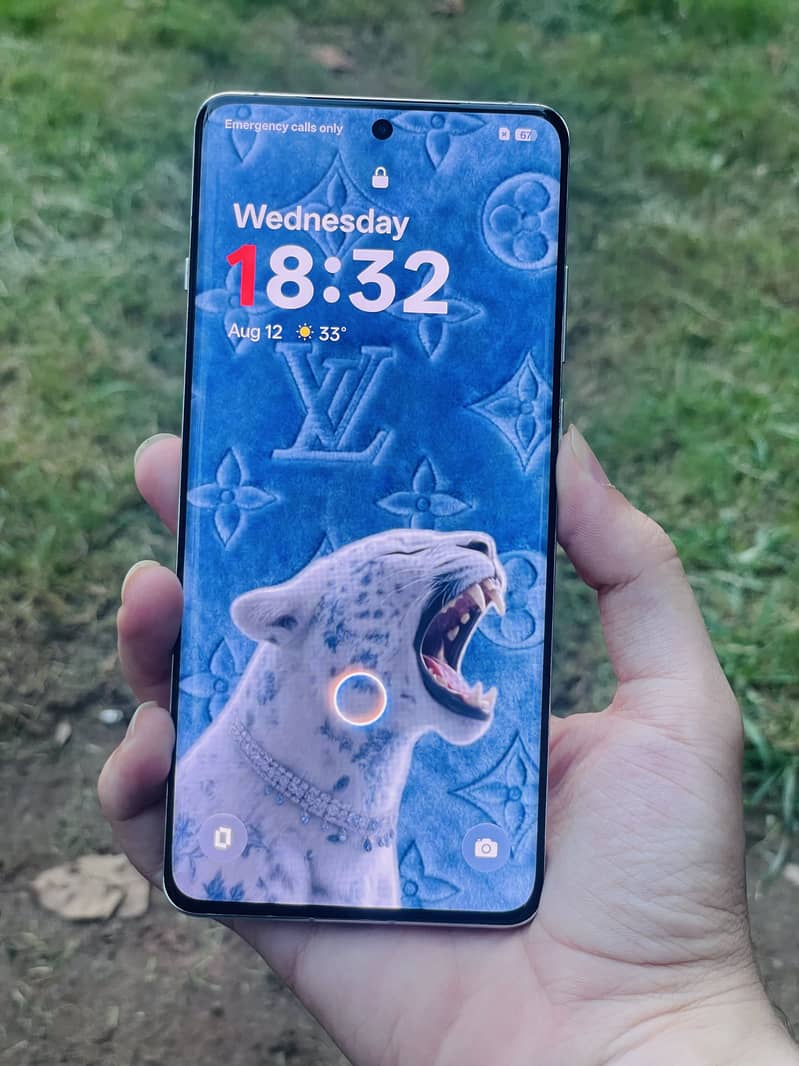 One Plus 12 Sim Working 1