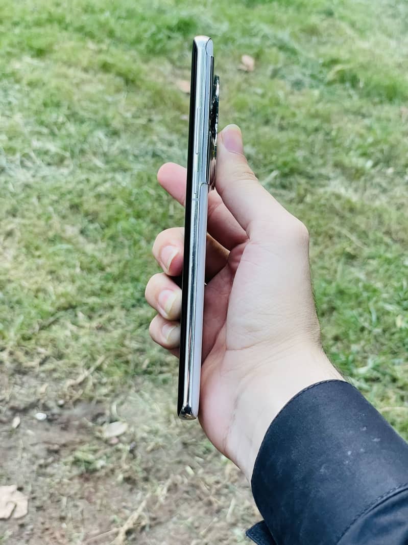 One Plus 12 Sim Working 3