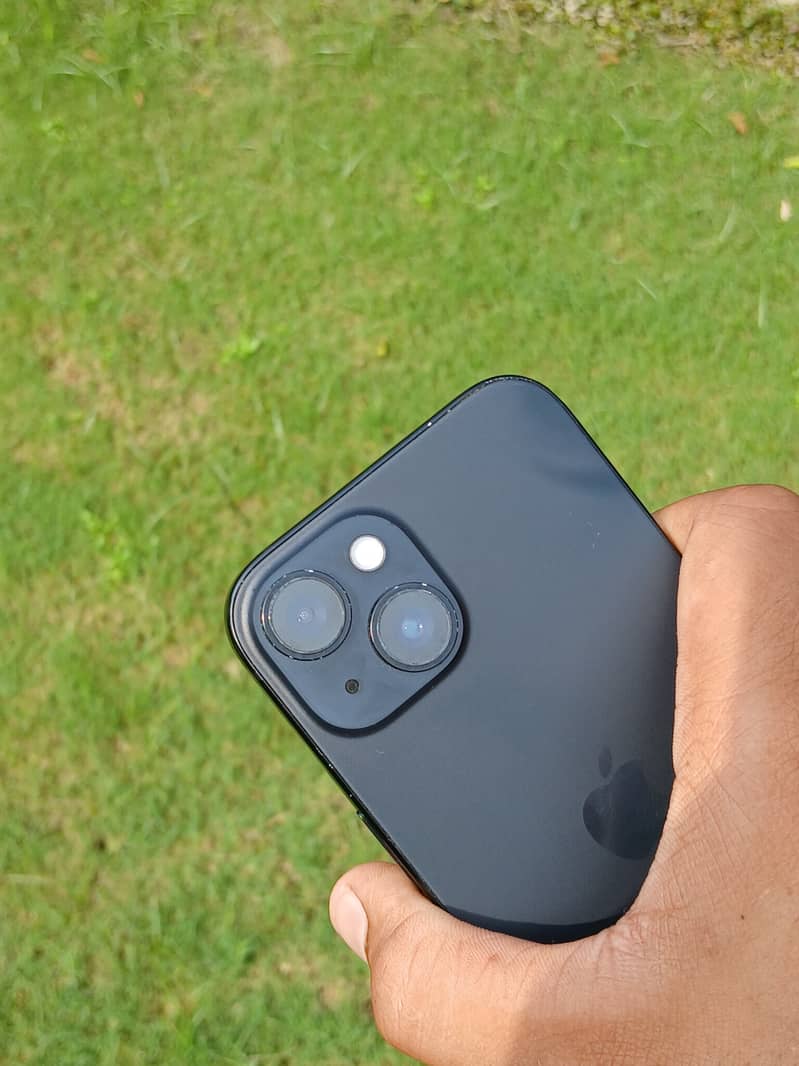 Apple iPhone 15 6