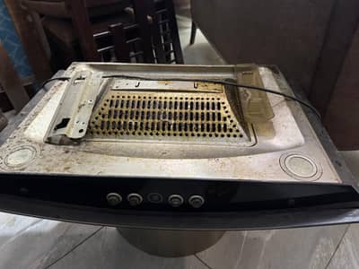 Crown Kitchen Chimney / Range Hood with Duct Pipe – Used